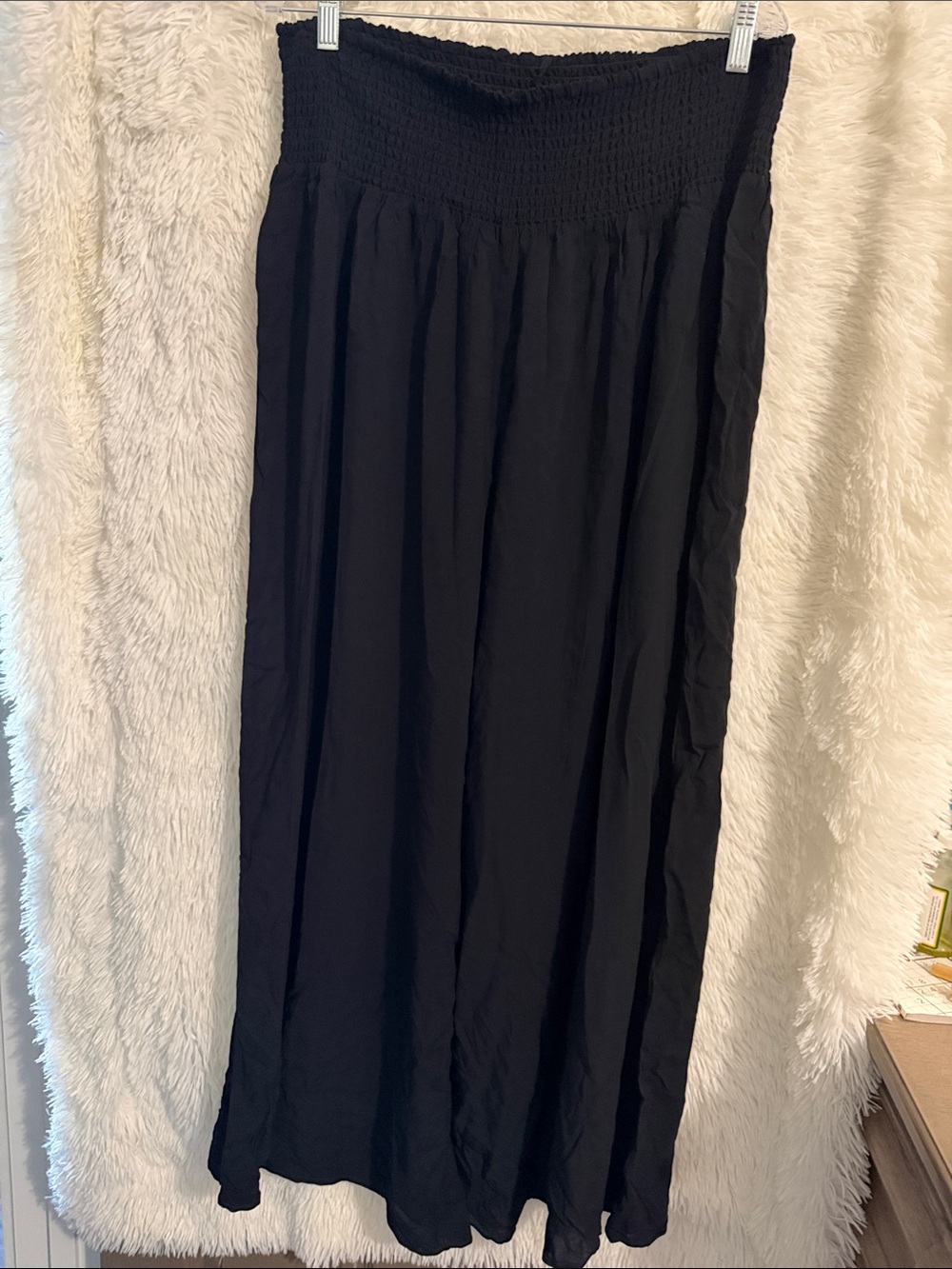 NWOT Women’s Black Smocked-Waist Maxi Skirt